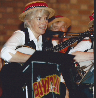 Joyce Wooster, Formed Banjovi Revival in the early nineties, she also plays Violin and Mandolin